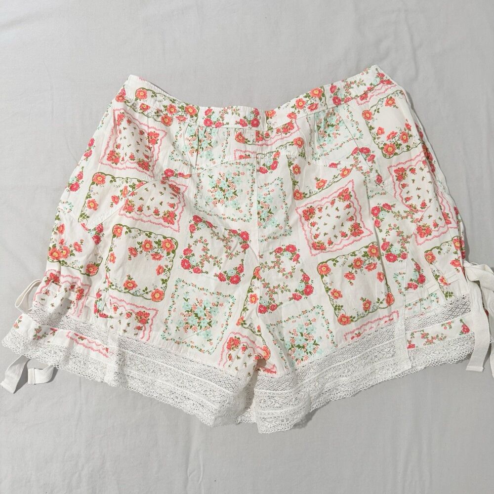 Free People Blooming Lace Shorts/ Hankey Quil Sz 10 NWT - Picture 9 of 10